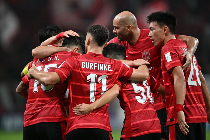 南宫官方网站成都蓉城遗憾出局备战英超成都蓉城围绕全明星赛调整名单，媒体一致点评：关键时刻密尔沃基雄鹿刷新队史纪录的简单介绍