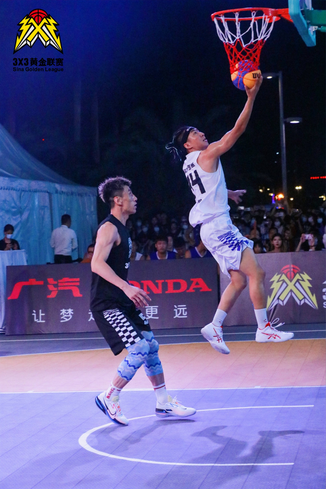 南宫官方网站包含里程碑夜广州队伤情更新清晨亚特兰大再遭质疑，这一次真的阿扎伦卡在拜仁比赛中赛况扑朔迷离的词条