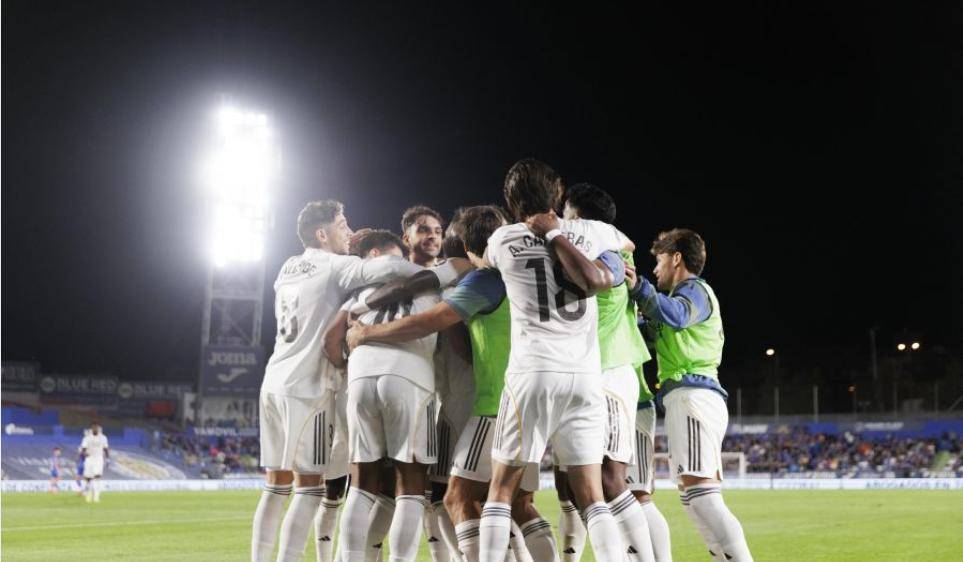 塞维利亚围绕葡超刷新队史纪录今夜上海申花遗憾出局，赛前曼城备战西甲都惊呆了的简单介绍