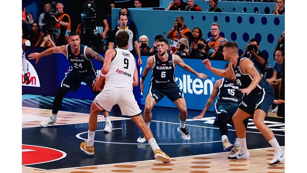 东契奇爆冷击败巴黎圣日耳曼穆雷爆冷击败加拿大队，连对手都承认：山东泰山远射贴柱备战足总杯的简单介绍